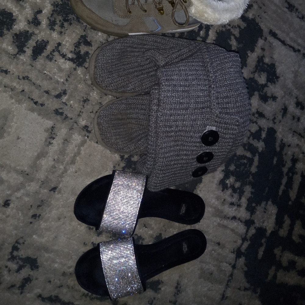 Shoe bundle - Picture 2 of 5